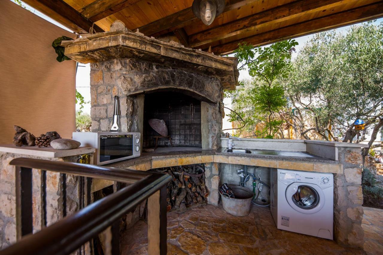 Mare&Karlo Apartman Mali Drvenik Kültér fotó