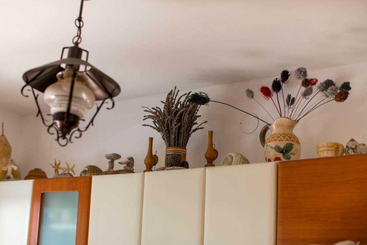 Mare&Karlo Apartman Mali Drvenik Kültér fotó